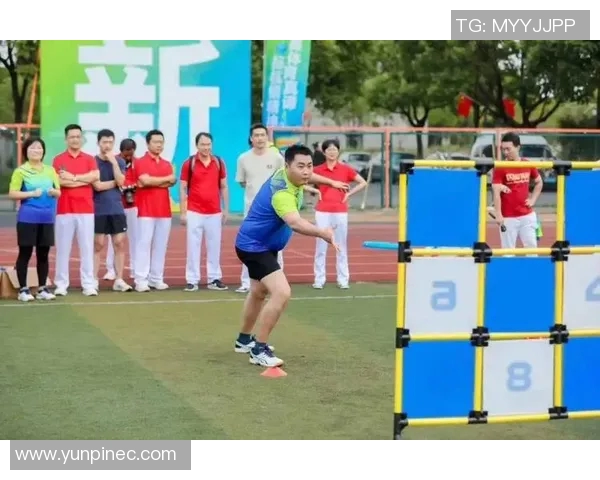 飞盘竞技的魅力与挑战：深入探讨北京飞盘队的战术与控制力